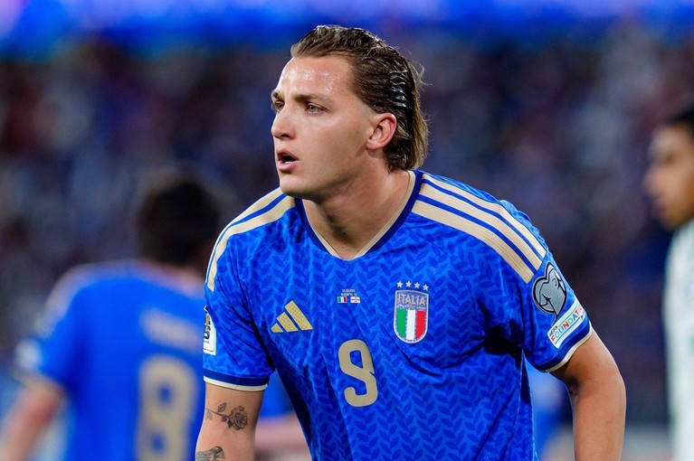 Atacantul italian Mateo Retegui va fi indisponibil pentru restul sezonului din cauza unei accidentări la picior