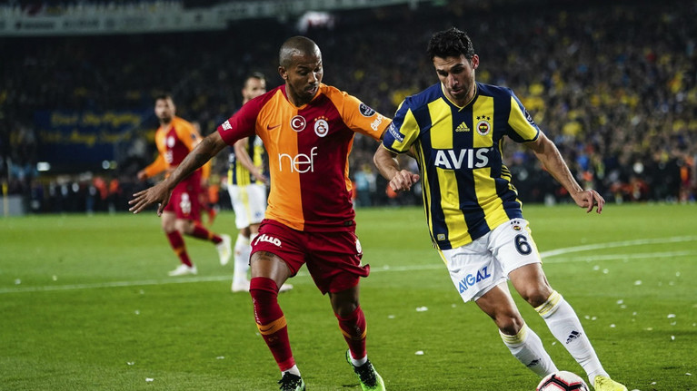 Derby-ul Galatasaray - Fenerbahce se vede pe Prima Sport 3 şi PrimaPlay.ro! Programul complet al transmisiunilor etapei