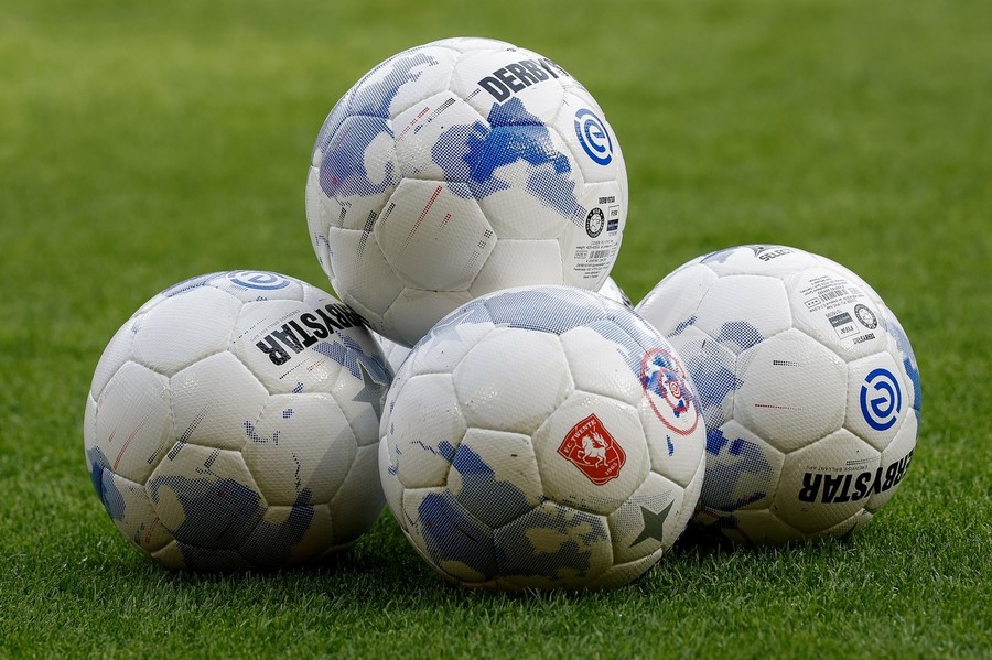 Campionatul Olandei e pe punctul să fie dat peste cap! 133 de meciuri ar putea fi rejucate din cauza unei încurcături