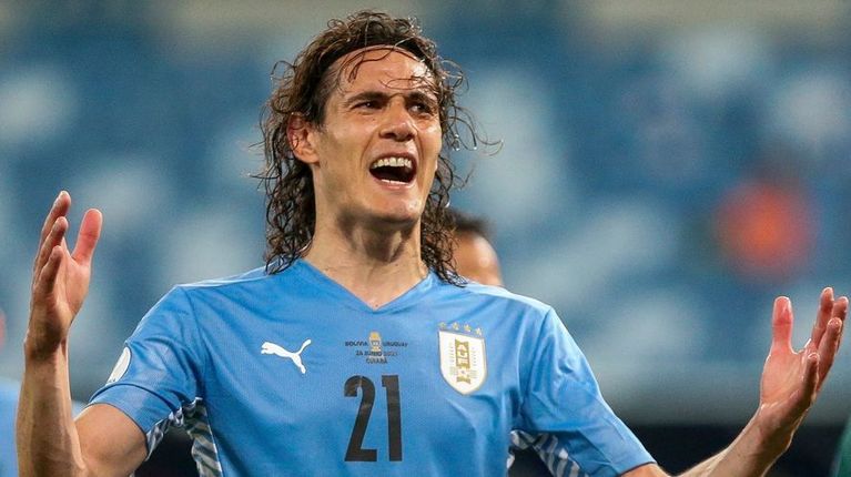 Edinson Cavani s-a despărţit de Boca Juniors după trei ani. Atacantul nu se gândeşte la retragere 