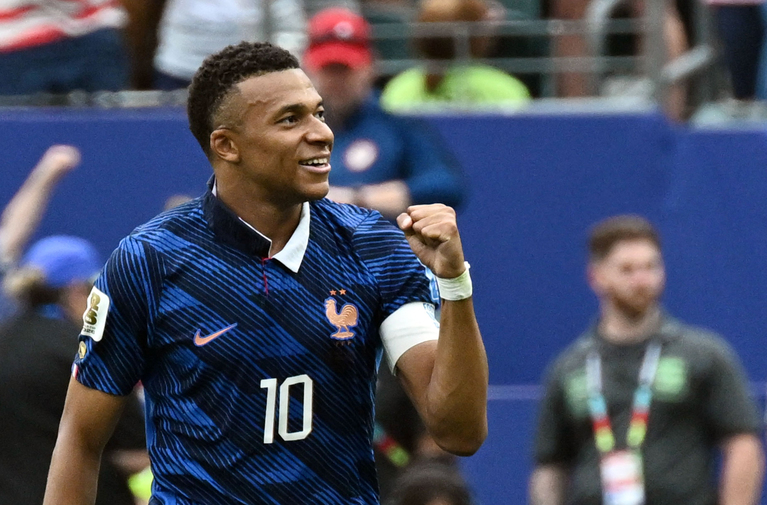 Pariul lui Deschamps! Selecţionerul Franţei e convins că Mbappe va doborî recordul lui Messi de goluri la Mondiale