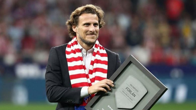 //i0.1616.ro/media/581/3142/38127/22514966/1/diego-forlan.jpg