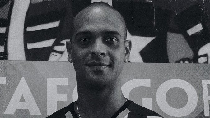 //i0.1616.ro/media/581/3142/38127/22565441/1/dos-santos.jpg