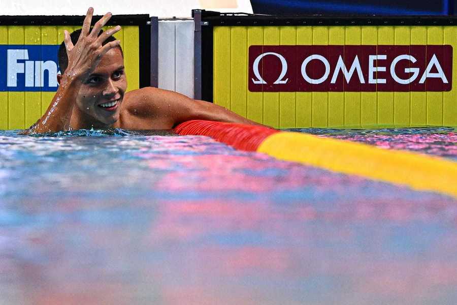 David Popovici s-a calificat în finala mondială a probei de 200 de metri liber cu cel mai bun timp