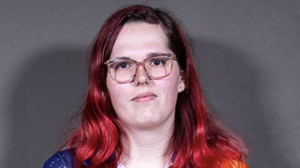 Două jucătoare s-au retras din echipa naţională de darts, după includerea unei persoane transsexuale
