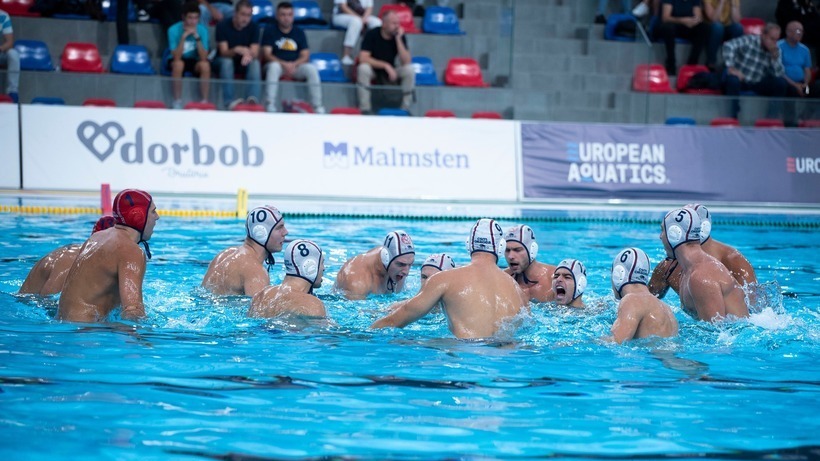 CSM Oradea încheie participarea în Top al Ligii Campionilor la polo cu al şaselea eşec consecutiv