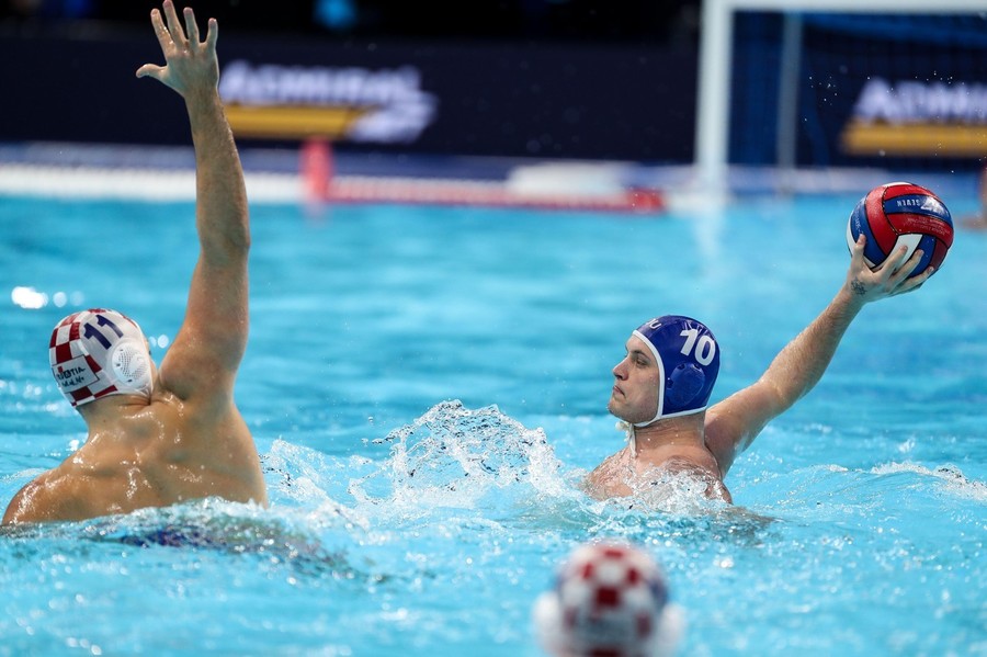 România a pierdut clar cu Croaţia, în grupa principală a europeanului de polo