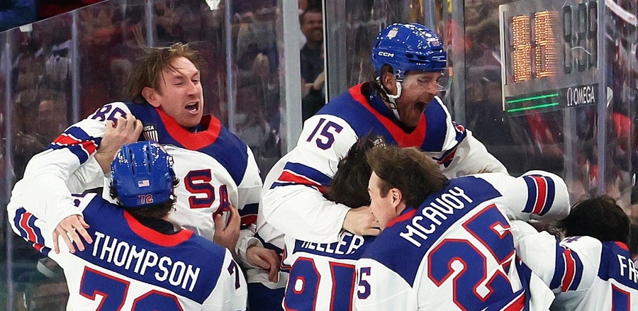 SUA câştigă un duel epic la hochei în faţa Canadei şi ia ultimul set de medalii pus la bătaie la JO 2026