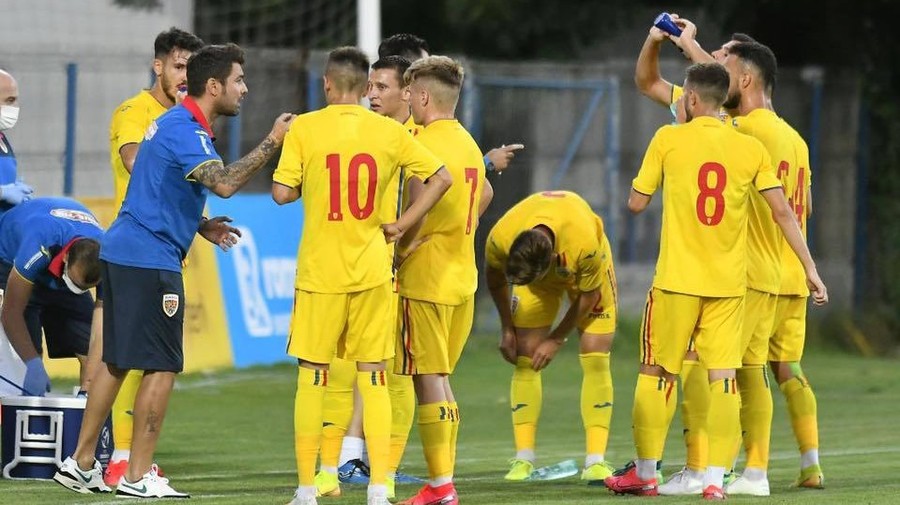Adrian Mutu îi răspunde lui Gigi Becali, după ce patronul de la FCSB nu şi-a lăsat jucătorii la lotul U21