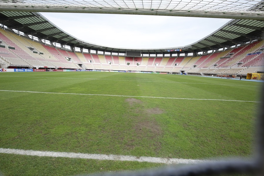 O nouă problemă pentru România, înaintea partidei cu Macedonia de Nord. Gazonul stadionului de la Skopje nu e în cele mai bune condiţii 