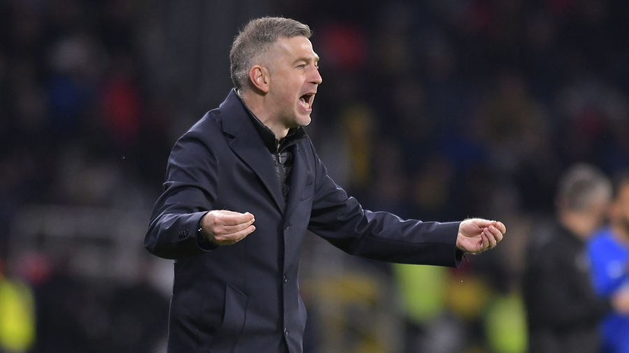 Edi Iordănescu, prima reacţie după infectările cu COVID de la naţională: „Mi-e frică!” 