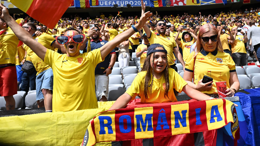 Allianz Arena a devenit fieful românilor. Cadre superbe cu suporterii noştri