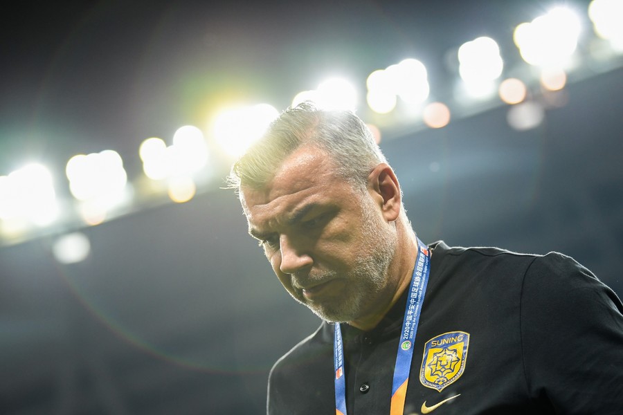 Motivul pentru care Cosmin Olăroiu nu a devenit selecţionerul României