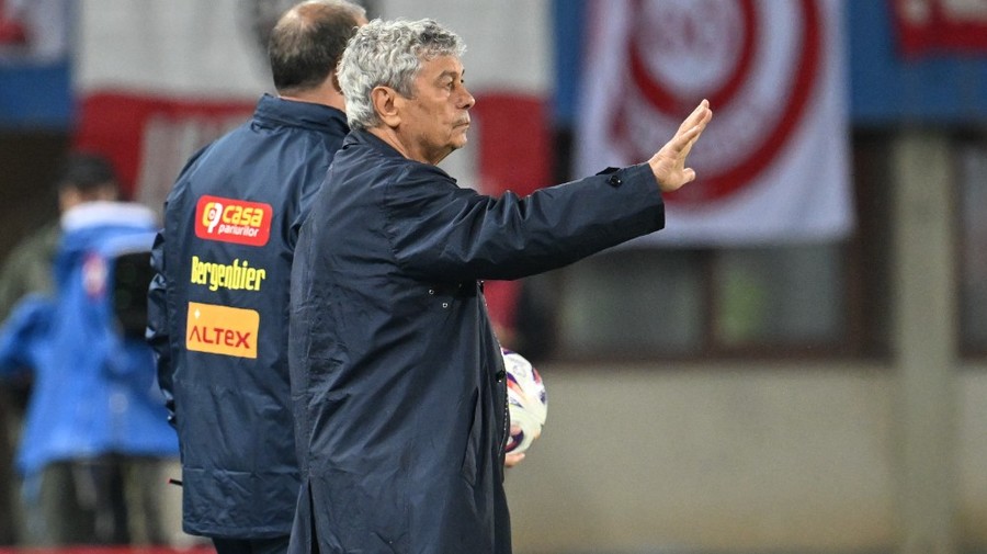Mircea Lucescu nu a ezitat să condamne arbitrajul, după înfrângerea cu Austria. „A fost o greşeală de arbitraj acolo!”