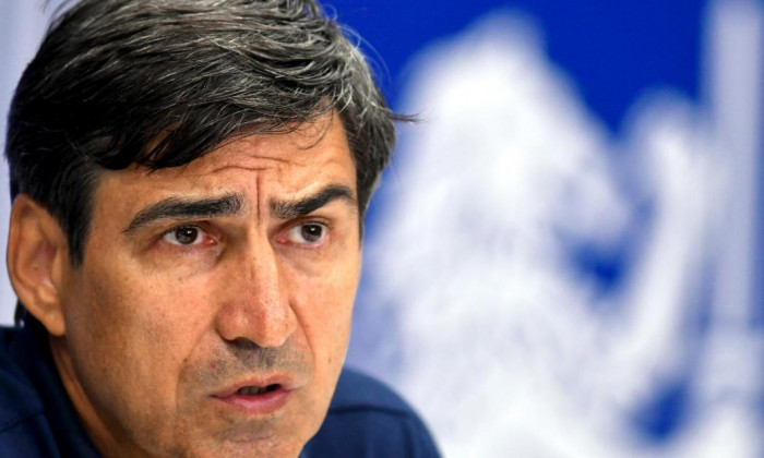 Victor Piţurcă, reacţie dură înainte de Turcia – România: „Aşa ceva nu este acceptabil la echipa naţională”


Victor Piţurcă, reacţie dură înainte de Turcia – România: ”Aşa ceva nu se poate întâmpla la echipa naţională. E inadmisibil”



