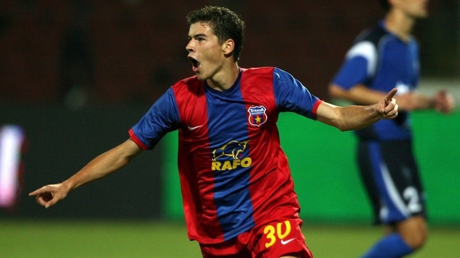 Unde evoluează Răzvan Ochiroşii, fostul fotbalist de la FCSB. A ajuns la 30 de ani, iar clubul i-a propus prelungirea contractuală