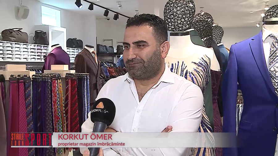 VIDEO | Comunitatea turcă din România, impresionată de Şumudică. Nu însă şi de stilul său vestimentar: "I-aş da nota 4" :) Ce cadou i se pregăteşte