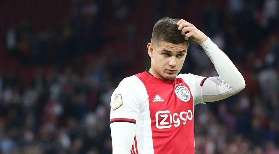 Răzvan Marin, capăt de drum la Ajax. Olandezii îl dau ca sigur la o echipă din Serie A