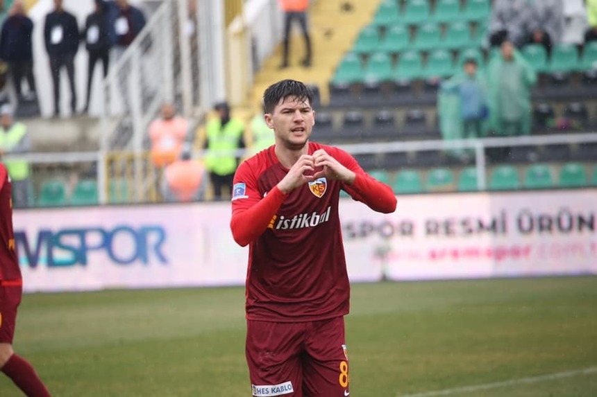 Săpunaru, Alibec şi Lung Jr. au fost pe teren în meciul lui Kayserispor. Cum s-au descurcat 