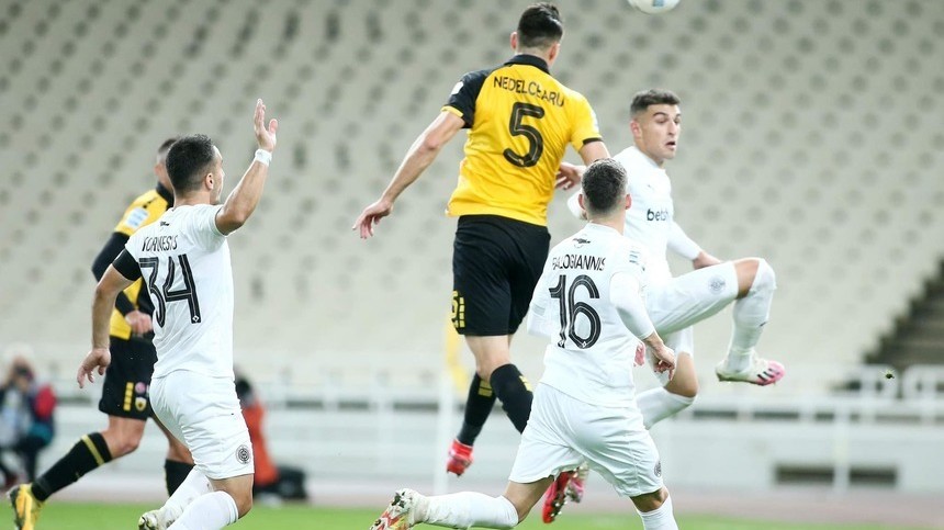 Ionuţ Nedelcearu, decisiv pentru AEK Atena! Fundaşul României a marcat în campionatul Greciei