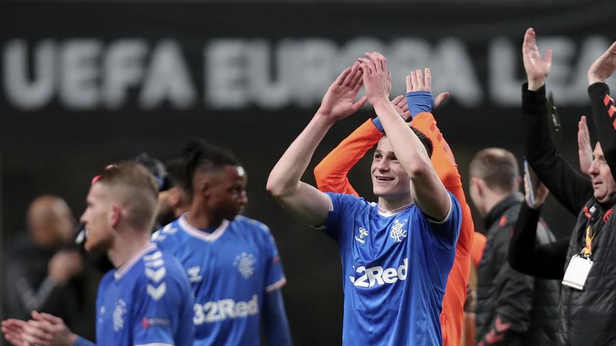 Scoţienii nu se joacă cu regulile. Doi coechipieri ai lui Ianis Hagi, suspendaţi pentru că nu au respectat măsurile anti-Covid