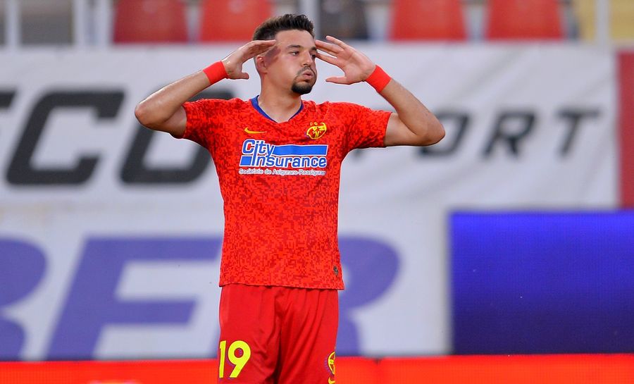 Coşmarul de la FCSB continuă şi în Italia. Antrenorul Cosenzei a explicat de ce nu joacă Adi Petre. ”Sunt sigur că timpul lui va veni”