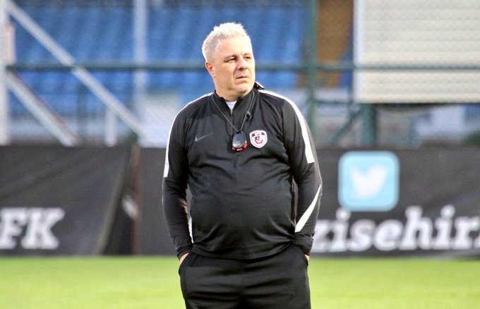 Preşedinte Gaziantep FK: ”Arbitrii noştri iau în continuare deciziile în cazul lui Marius Şumudică având prejudecăţi. Regulile sunt valabile doar pentru noi şi pentru Şumudică?”
