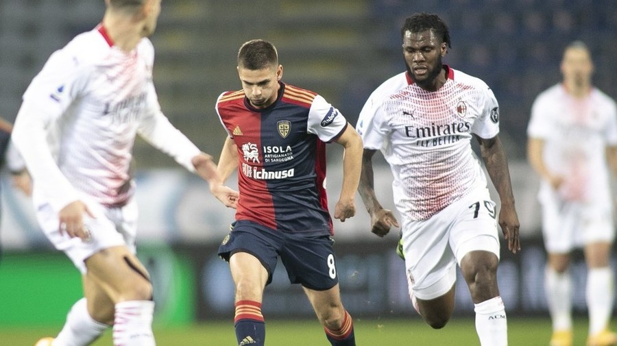 Cagliari, în criză! Răzvan Marin, desemnat cel mai bun jucător în meciul cu Milan. Reacţia antrenorului Di Francesco