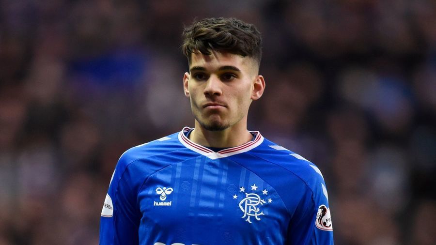 Ianis Hagi şi-ar putea pierde locul de titular. Steven Gerrard i-a găsit înlocuitor