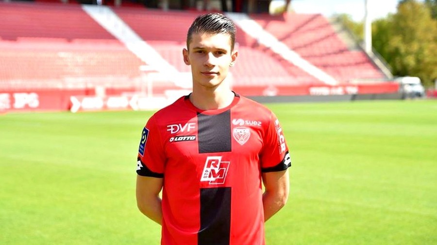 Alexandru Dobre a jucat 23 de minute în eşecul lui Dijon cu Rennes, scor 1-5 