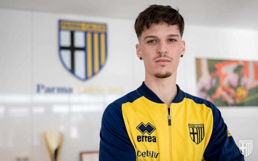 Dennis Man continuă să facă spectacol în Serie B la Parma! Un nou gol pentru român