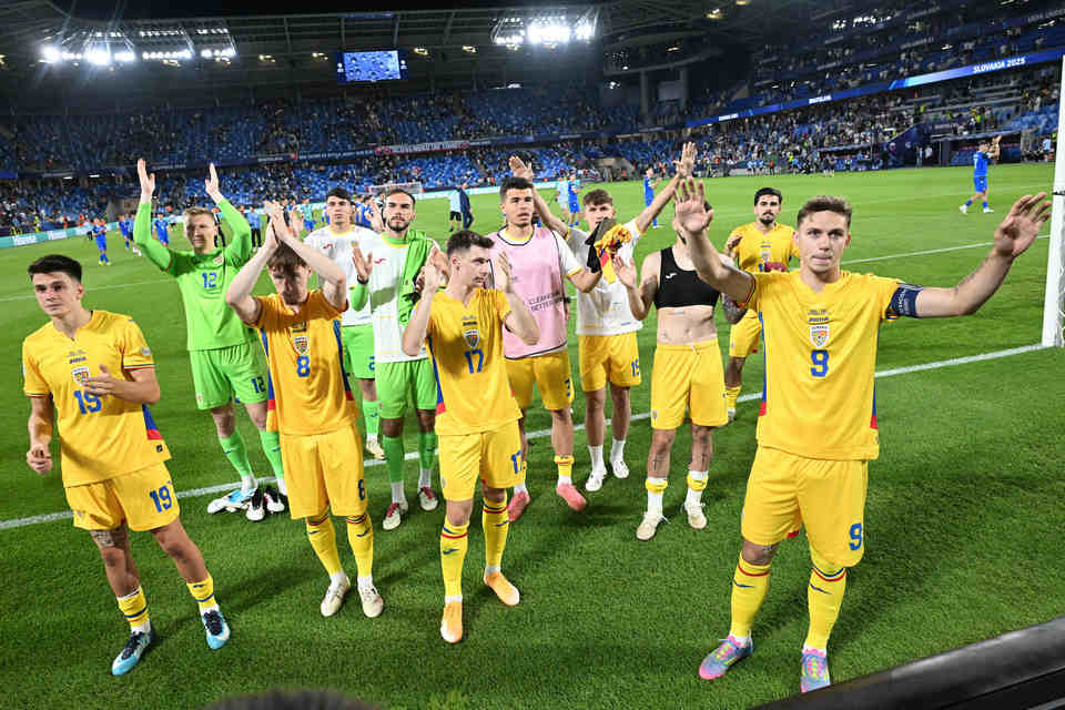 //i0.1616.ro/media/581/3142/38207/22081388/1/romania-u21-slovacia-u21-uefa-euro-u21-17-06-2025-2.jpg