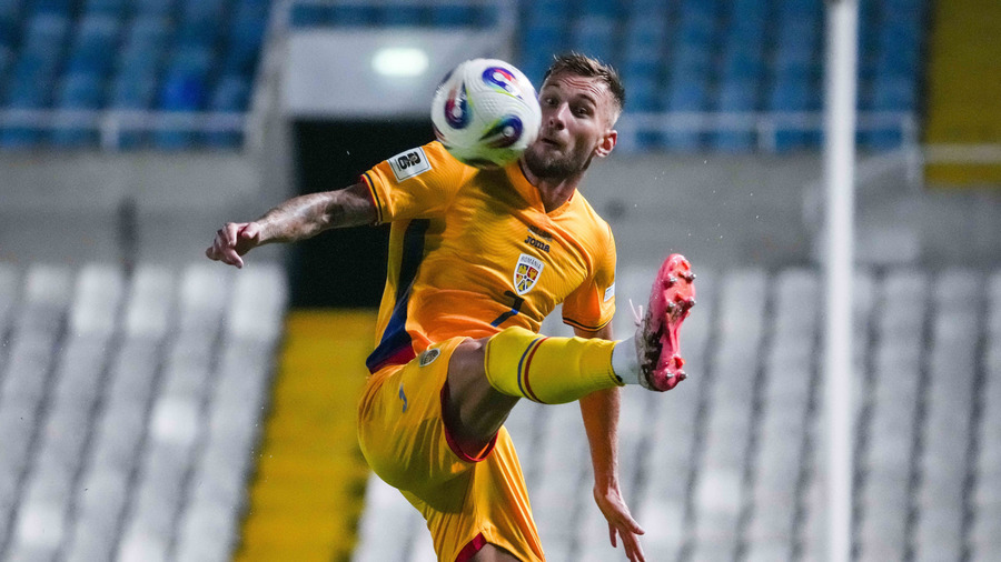 Denis Drăguş schimbă echipa! Atacantul şi-a dat acordul pentru transfer