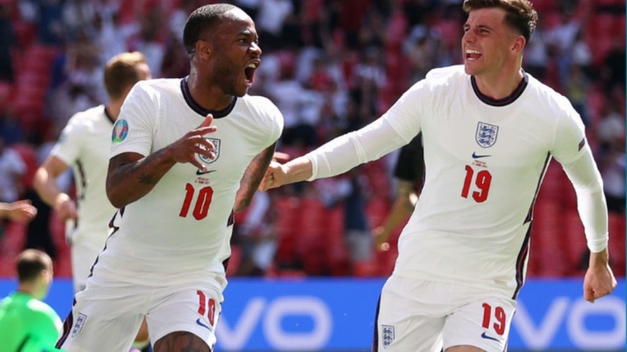 Ziua recordurilor la EURO 2020! Bellingham, cel mai tânăr debutant la un Campionat European. Sterling, primul gol pentru Anglia la un turneu final