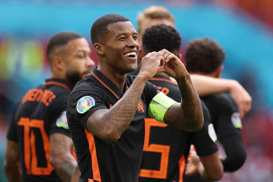 Wijnaldum i-a depăşit pe Van Basten şi Kuyt în clasamentul golgheterilor Olandei, după ‘dubla’ din meciul cu Macedonia de Nord