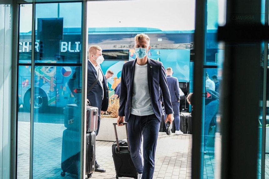 Incident stupid suferit de naţionala Cehiei. Delegaţia a ajuns cu întârziere la Budapesta