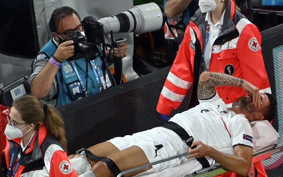 Cât va absenta Spinazzola după accidentarea suferită la EURO 