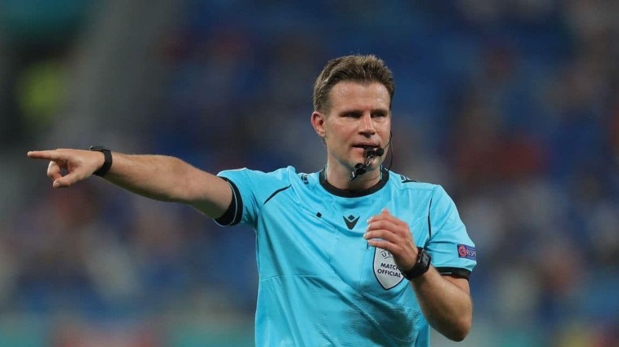 Felix Brych arbitrează semifinala Italia – Spania