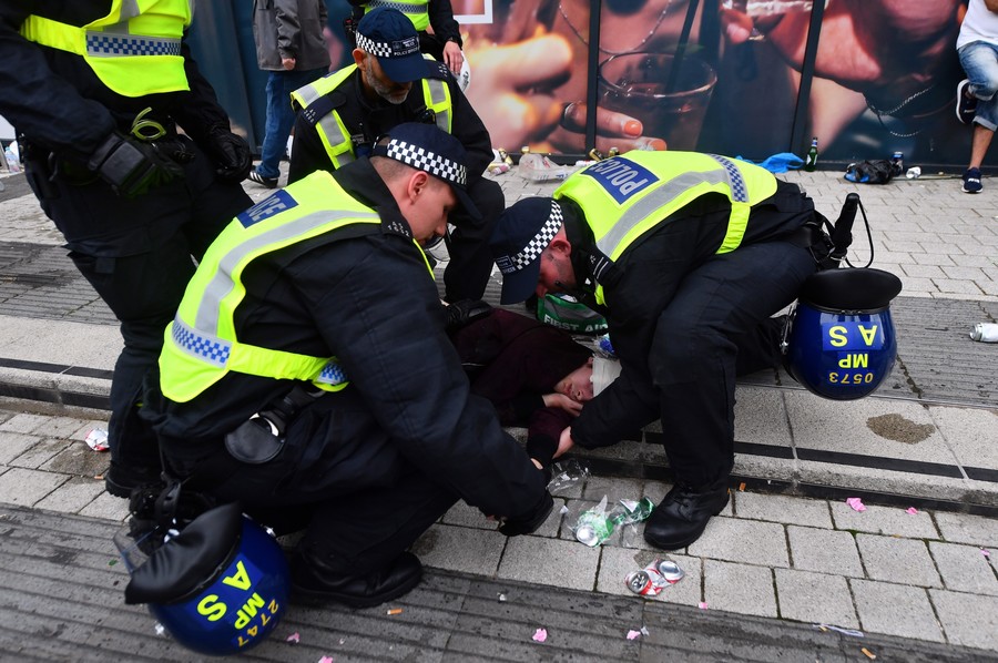 VIDEO | Incidente la Londra înaintea meciului Italia - Anglia, finala EURO 2020. Mai mulţi fani au fost reţinuţi în apropierea arenei Wembley