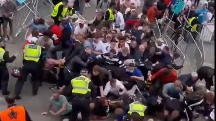 Câţiva suporteri fără bilete au reuşit să pătrundă pe Stadionul Wembley, pentru finala EURO! Anunţul autorităţilor britanice şi câţi indivizi au fost prinşi 