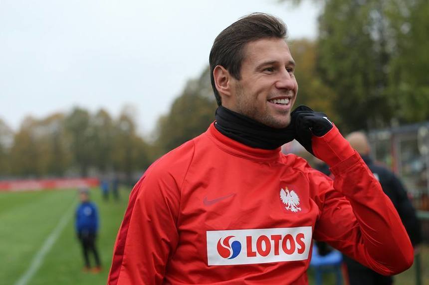 Polonezul Grzegorz Krychowiak a plecat din Rusia şi a semnat cu AEK Atena