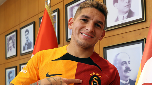 OFICIAL | Mertens şi Lucas Torreira au semnat cu Galatasaray