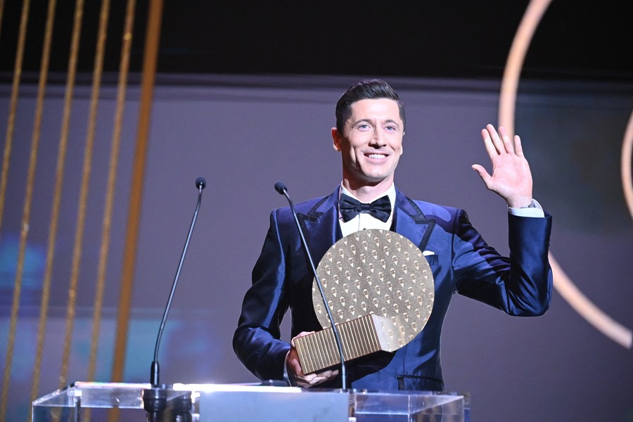 Robert Lewandowski ar putea primi Balonul de Aur! Ce a declarat redactorul-şef al France Football 