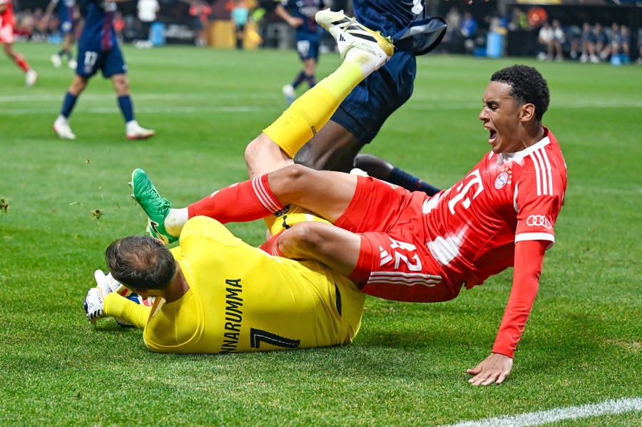 Musiala le cere suporterilor bavarezi să nu-i reproşeze accidentarea sa lui Donnarumma

