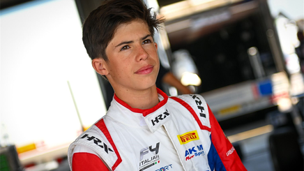 David Cosma Cristofor domină testele Formulei 4 de la Monza