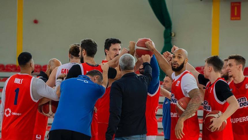 Echipa rusă Avtodor Saratov, adversara CSM Oradea din „sferturile” FIBA Europe Cup, a fost exclusă din competiţie 