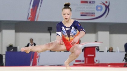 Alexia Gabriela Vănoagă, medalie de argint în finală la bârnă, la CM de juniori din Antalya