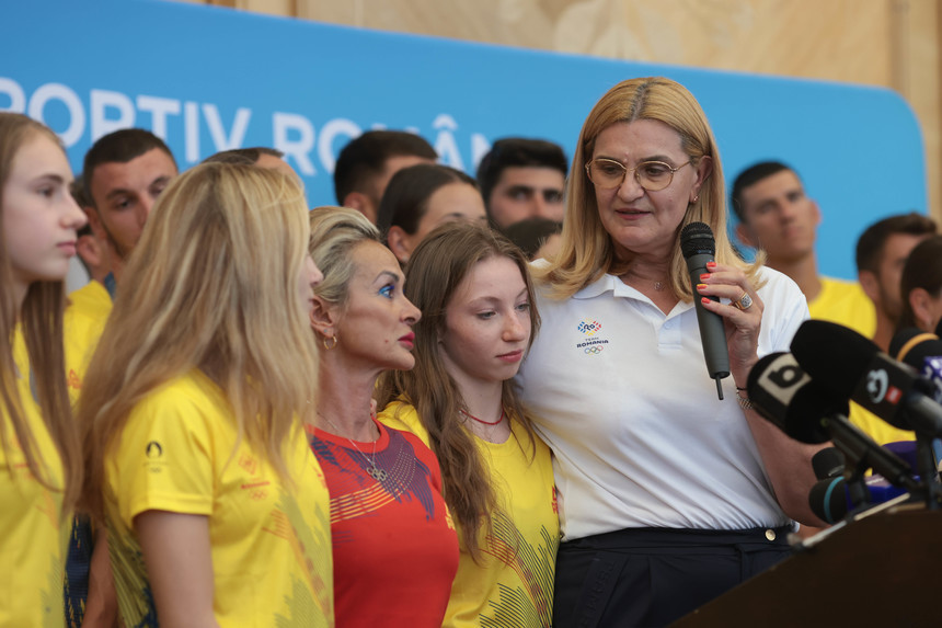 Elisabeta Lipă, mesaj către gimnastele tricolore după revenirea de la JO. „Îmi pare rău că la o vârstă atât de fragedă trebuie să trăiţi asemenea nedreptăţi”