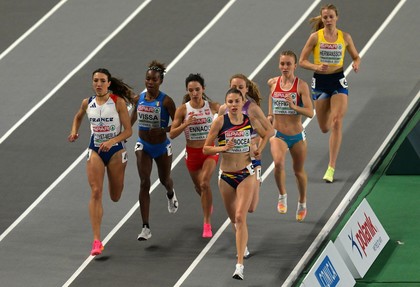 Claudia Bobocea aduce prima medalie României la europenele de atletism în sală, după 8 ani! Argint la 1.500 de metri