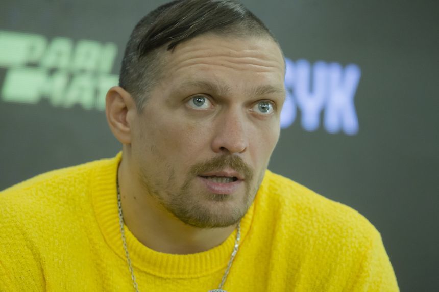 Oleksandr Usyk a renunţat la IBF, care va fi pusă în joc la lupta dintre Anthony Joshua şi Daniel Dubois